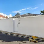 Stylish Oasis In Sea Point
