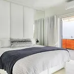 Stylish Oasis In Sea Point