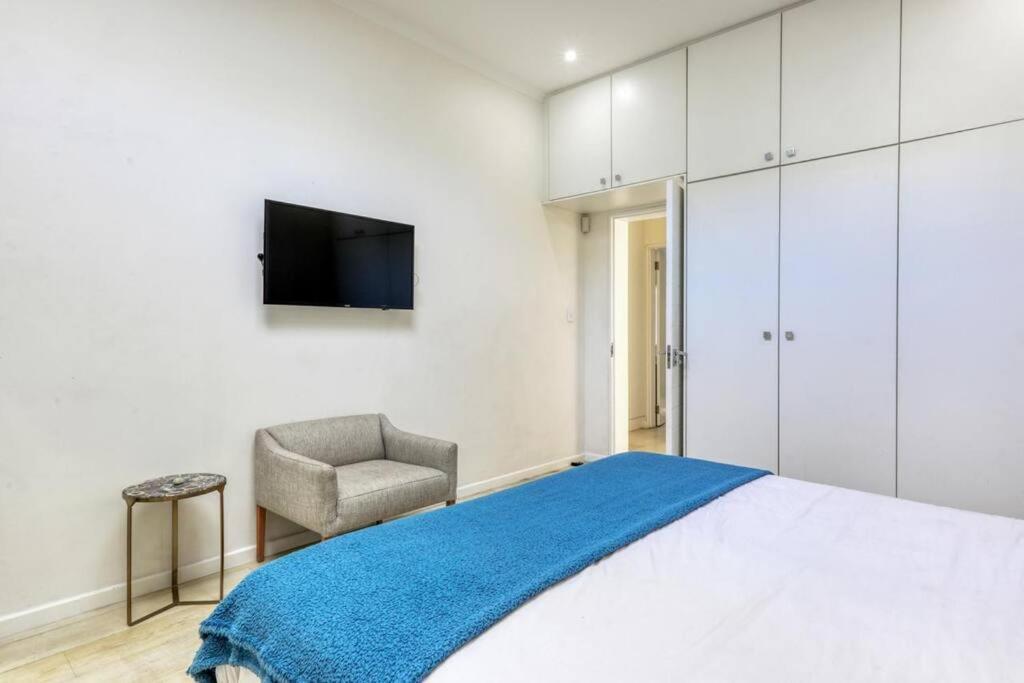 Holiday home Stylish Oasis In Sea Point Cape Town